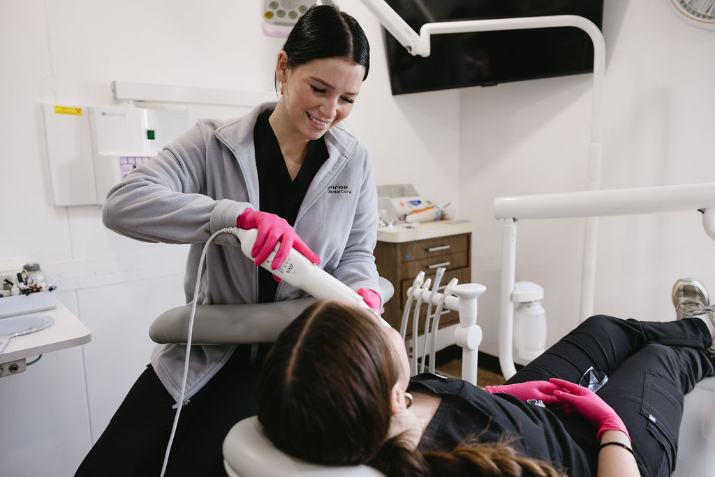1C2A0775 Bri Dye- Monroe-Dental- Care- Dental -Assistant